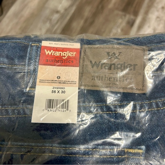 Wrangler NWT Men’s Jeans ZM200SD, 56 X 30 - Picture 3 of 4
